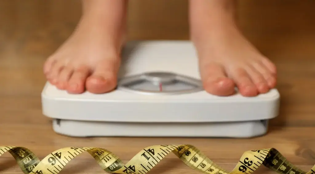 mulher pesando